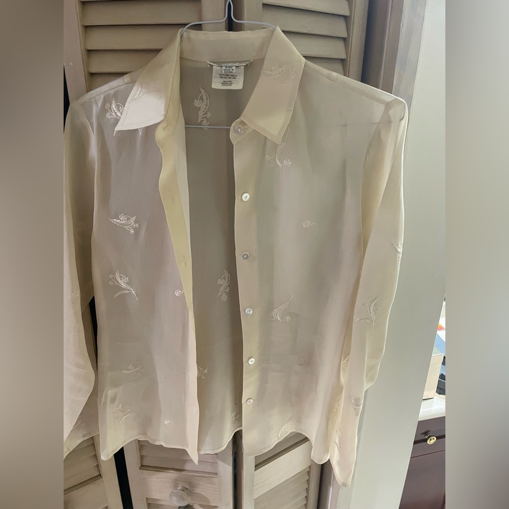 Embroidered blouse